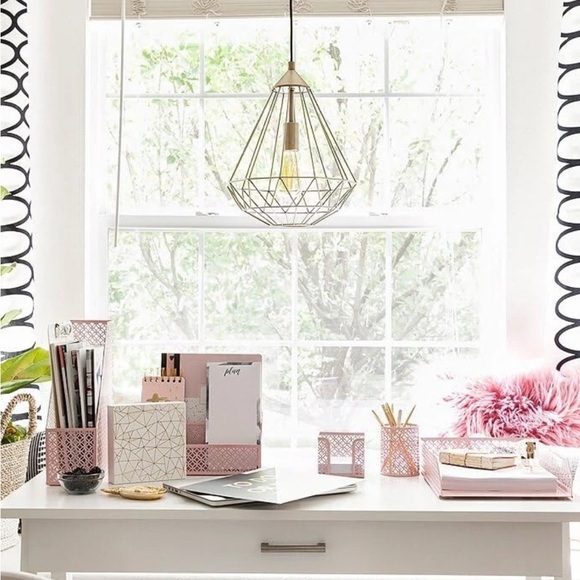 Pink Desk Organizer Set - Picture 5 of 6